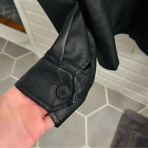 Wild Fable Women’s Small Faux Leather Cropped Jacket - Picture 5 of 6